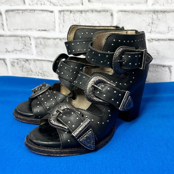 freebird Shoes - |•FREEBIRD🦅BY STEVEN•| Violet Western/Boho Silver Buckle Bootie